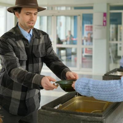 Suppe in der Mittagspause - Foto: Jürgen Küppers