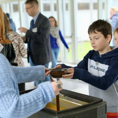 Suppe in der Mittagspause - Foto: Jürgen Küppers
