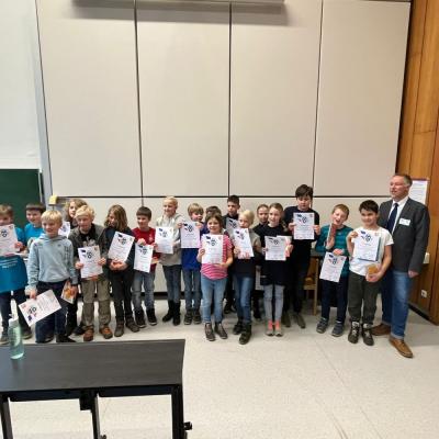 Die Siegerteams aus den vierten Klassen