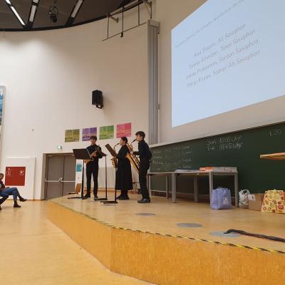 Ein Saxophon-Quartett untermalte die Siegerehrung