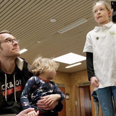 Bei der Anmeldung - Foto: Jürgen Küppers