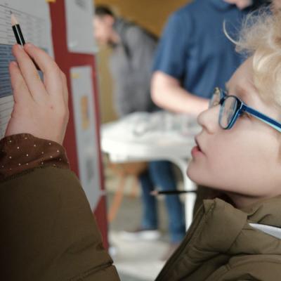 Bei der Anmeldung - Foto: Jürgen Küppers