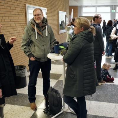 Bei der Anmeldung - Foto: Jürgen Küppers