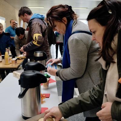 Warten auf die Siegerehrung - Foto: Jürgen Küppers