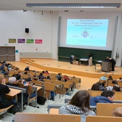 Begrüßung im Hörsaal