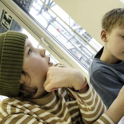 Bild 84: Bei der Aufgabenbearbeitung im Seminarraum, Foto: Jürgen Küppers