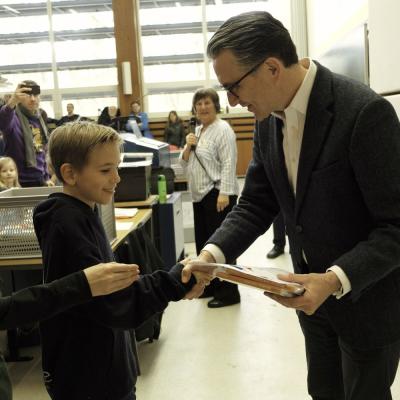 Bild 120: Siegerehrung der Drittklässler mit Alexander Kraft, Foto: Jürgen Küppers