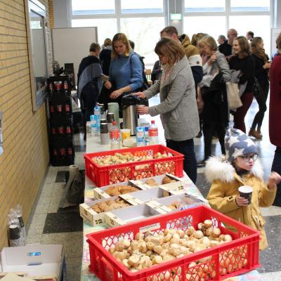 Laugengebäck und Kekse für alle